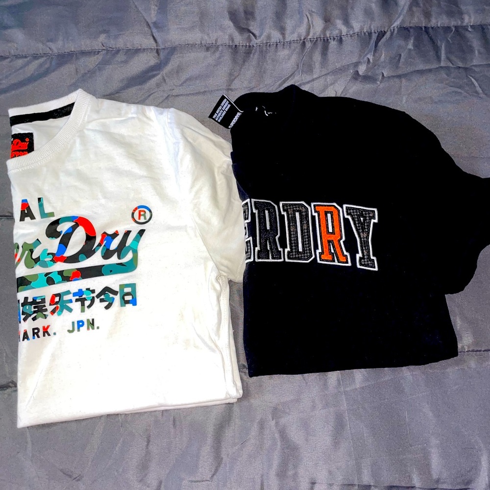 2 Superdry T-shirts